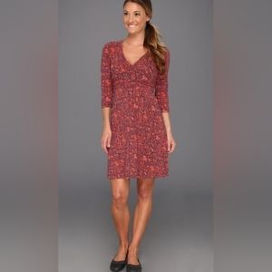 Patagonia womens Margot Athletic Mini dress abstract floral A-Line dress Med.